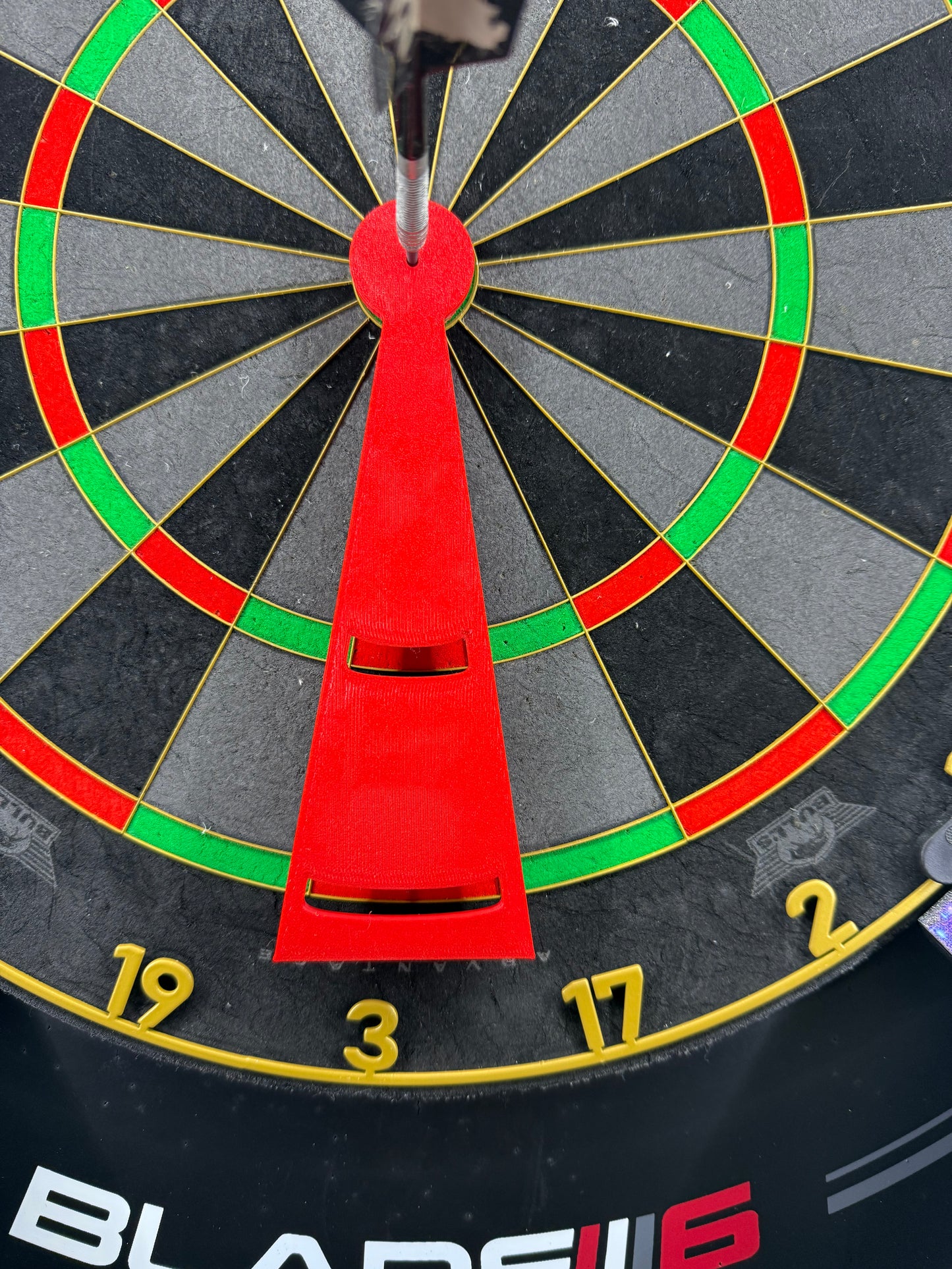 Dart board level