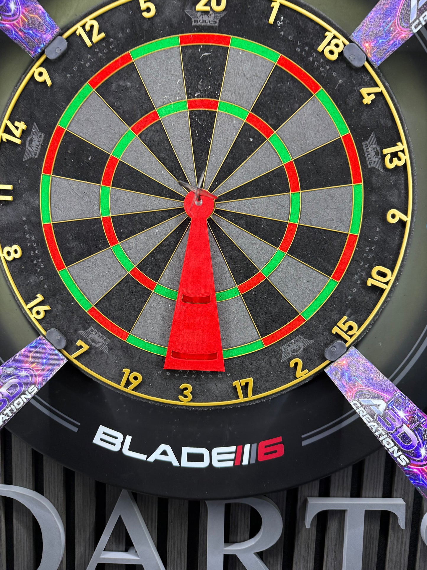 Dart board level
